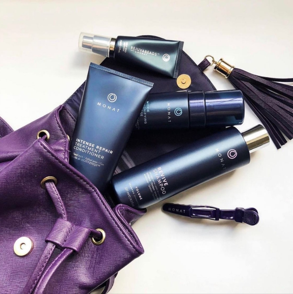 Monat grab bag